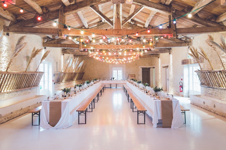 2018 Wedding Trend - The Venue | Stellaire